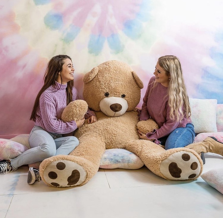 likeland instagram museum