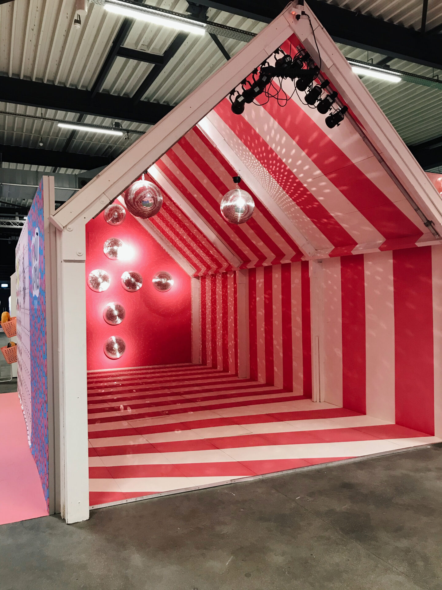 likeland instagram museum